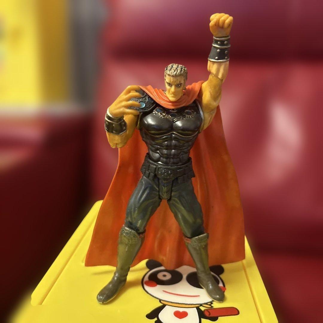 激レア・北斗の拳・ラオウ・関節が動くフィギュア