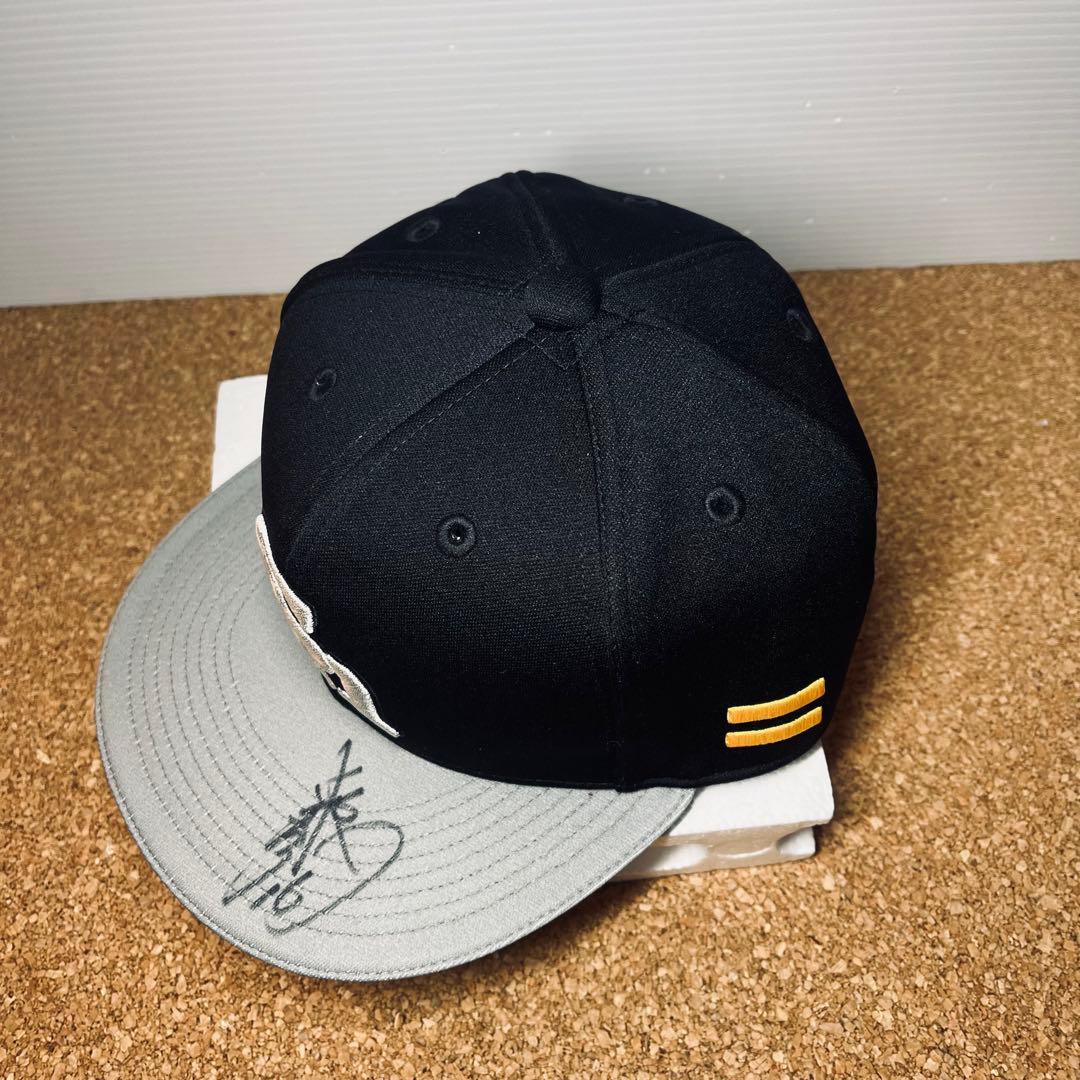 新品未使用】福岡ソフトバンク投手 東浜選手.背番号16直筆サインキャップ証明書付