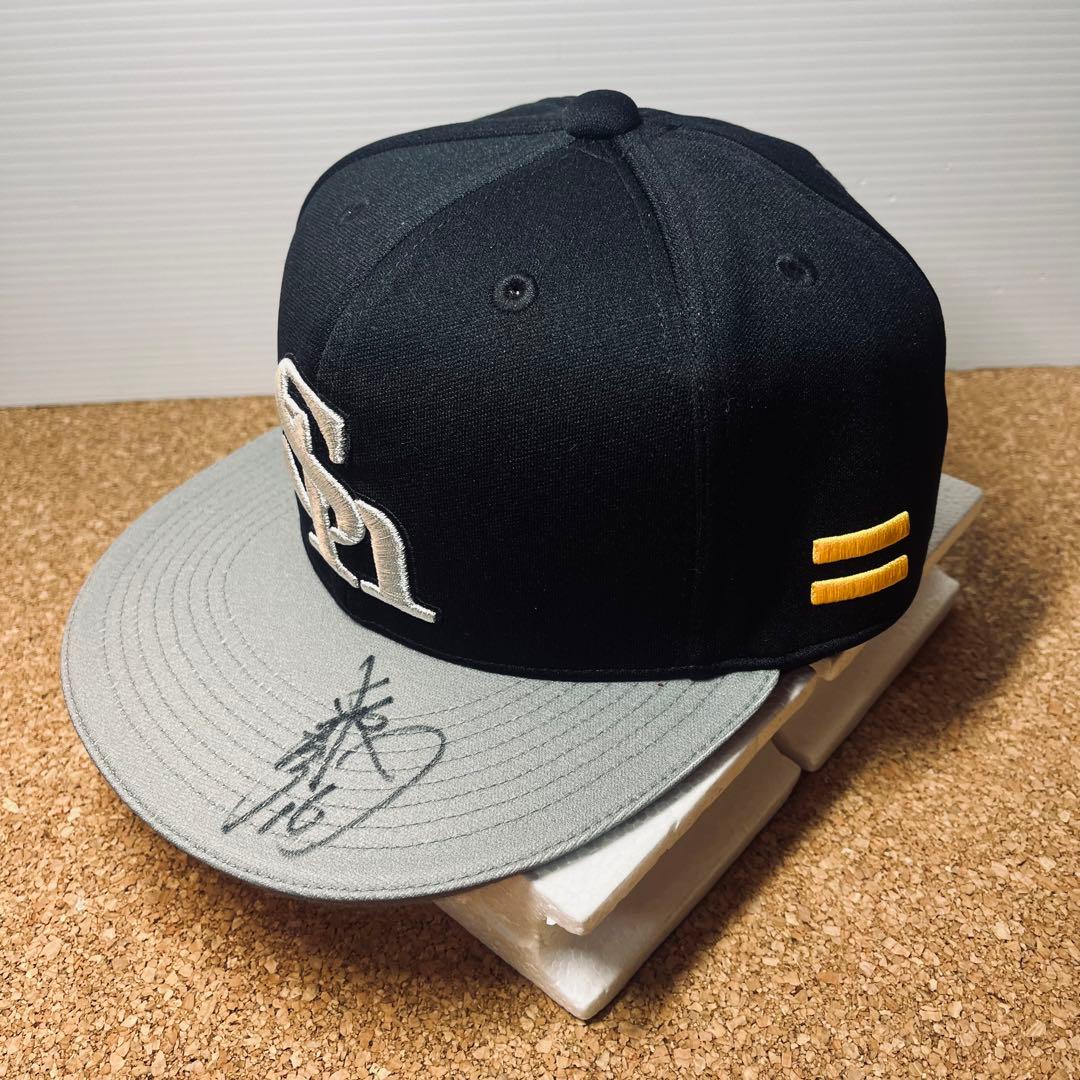 新品未使用】福岡ソフトバンク投手 東浜選手.背番号16直筆サインキャップ証明書付