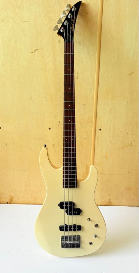 SB-320 エレキベース 4弦 ビンテージ