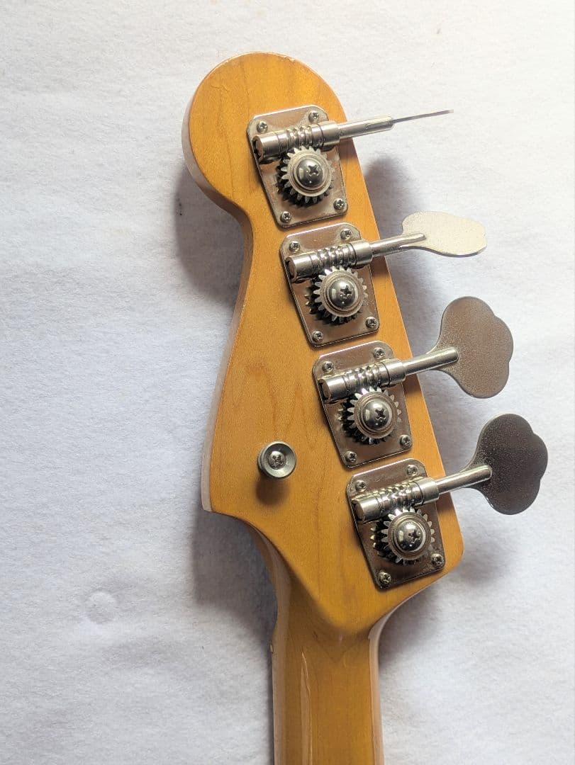 Fender Japan PB57 ケース付き　弦新品　フェンダー　送料無料