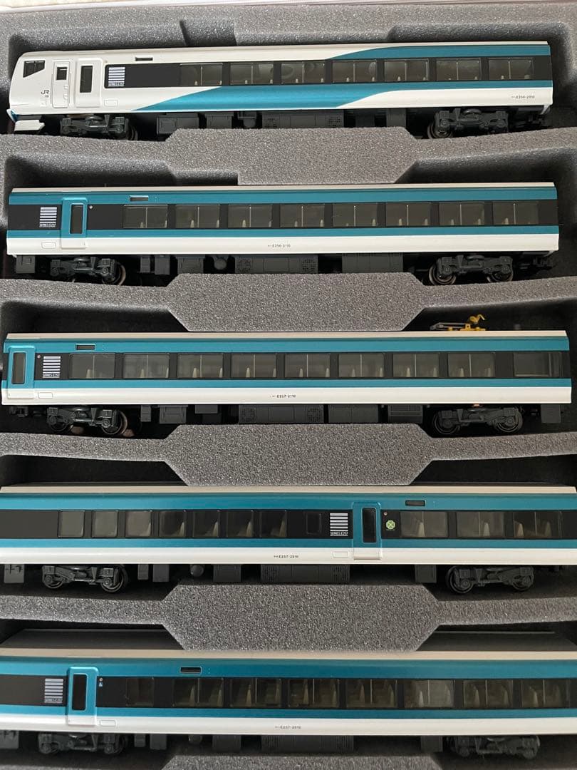 KATOnゲージe257系