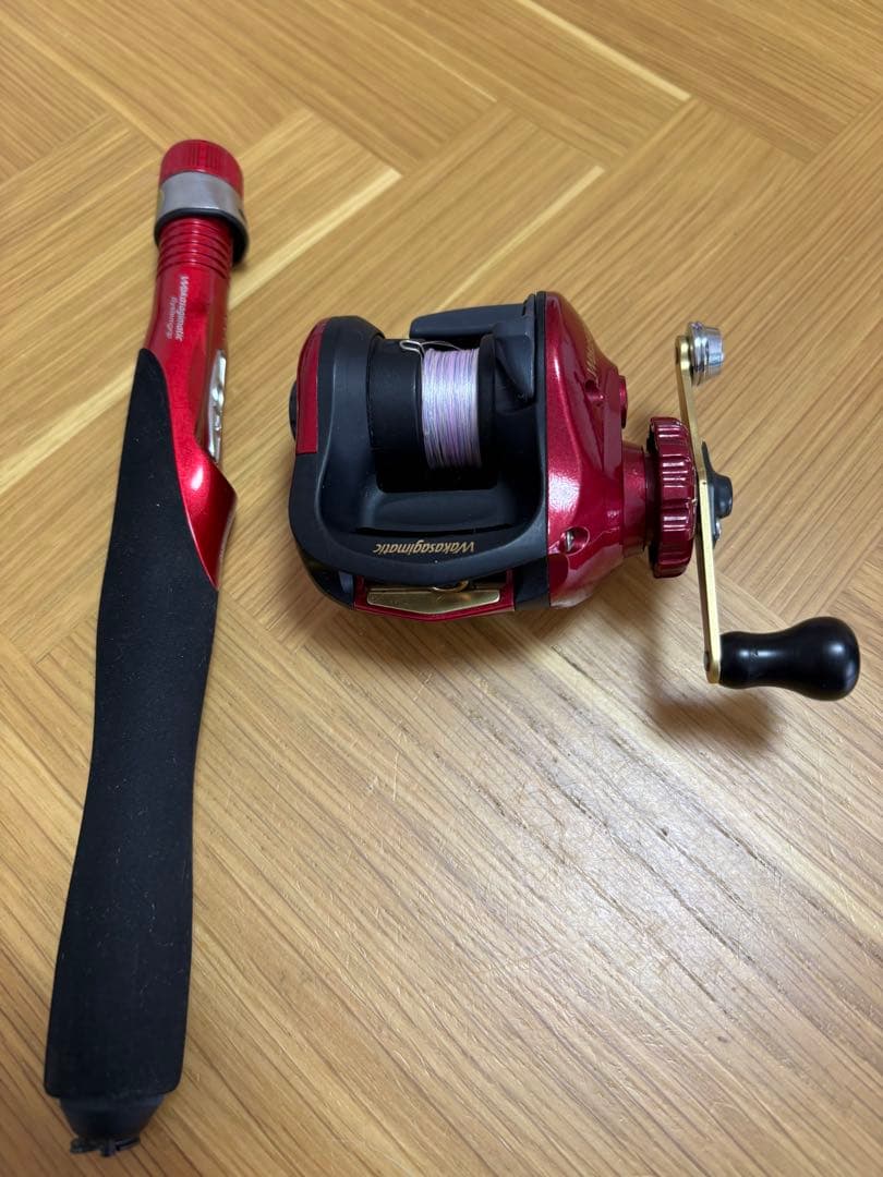 ①《超美品》SHIMANO wakasagimatic ロッド・左ハンドルリール