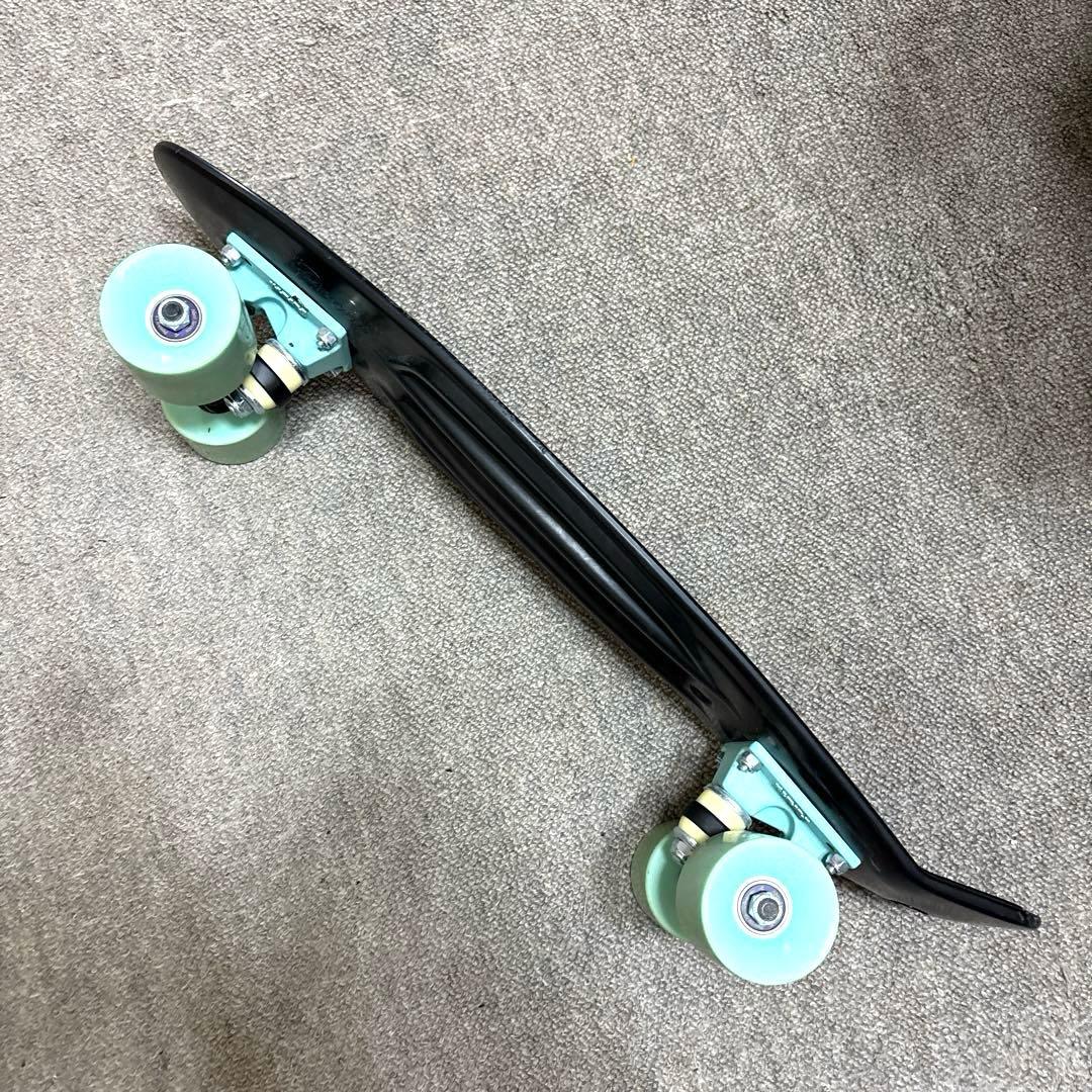 【hokulea】スケートボード 22インチ ブラックスケボースポーツ