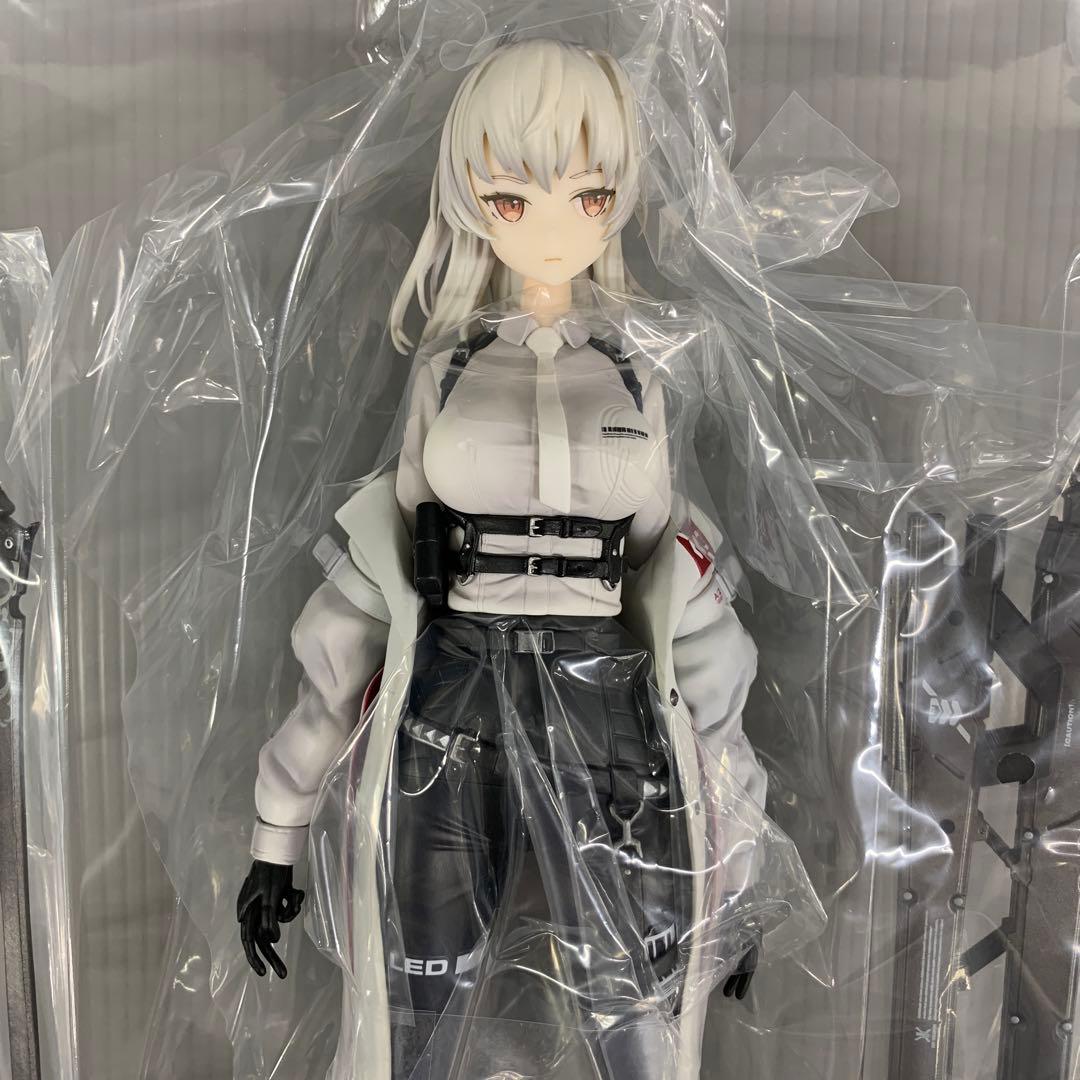 F01 「A-Z：」 1/7 プラスチック製塗装済み完成品