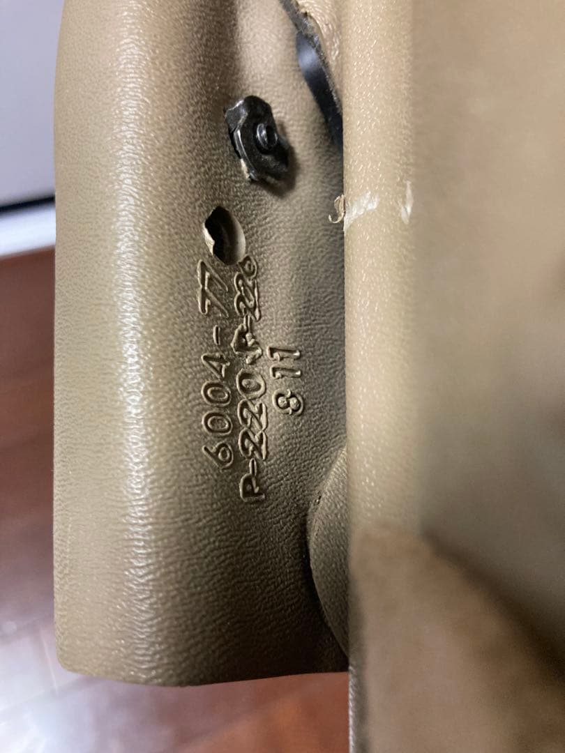 Safariland タンカラー ホルスター（左利き用）