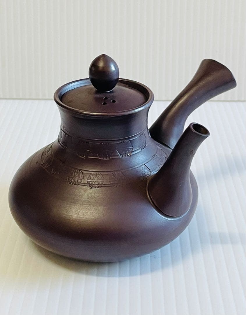 未使用品萬古焼　天王寺印花急須　一休作