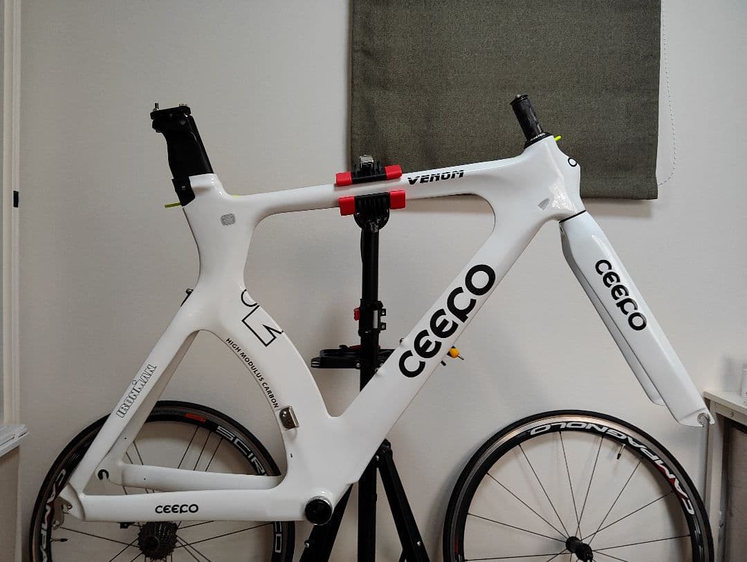 CEEPO VENOM Lサイズ　フレームセット