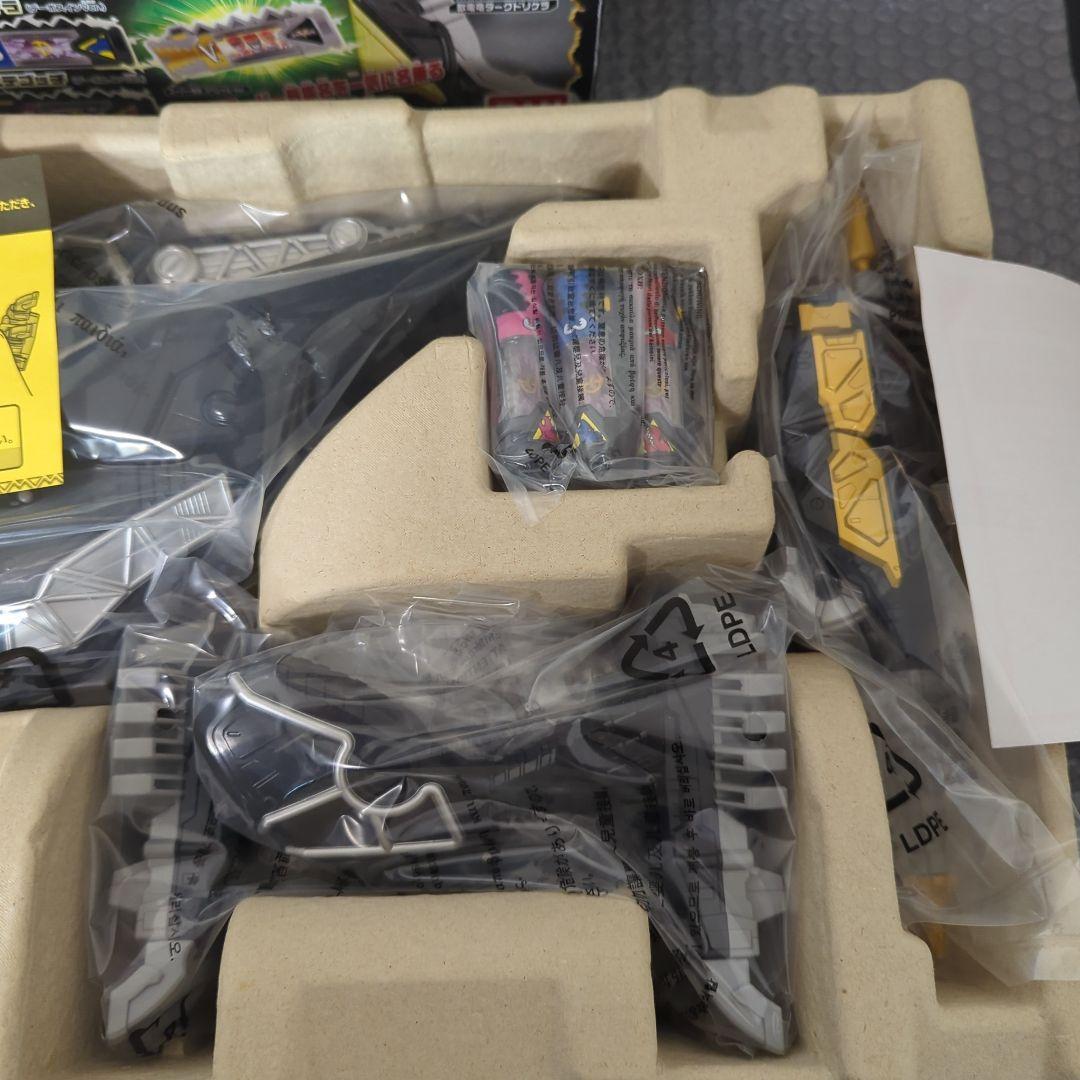 【希少・未使用品】カミツキ合体　キョウリュウジン　ダークバージョン　バンダイ