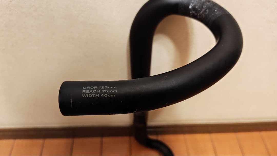 Sworks シャローカーボンハンドルバー400mm