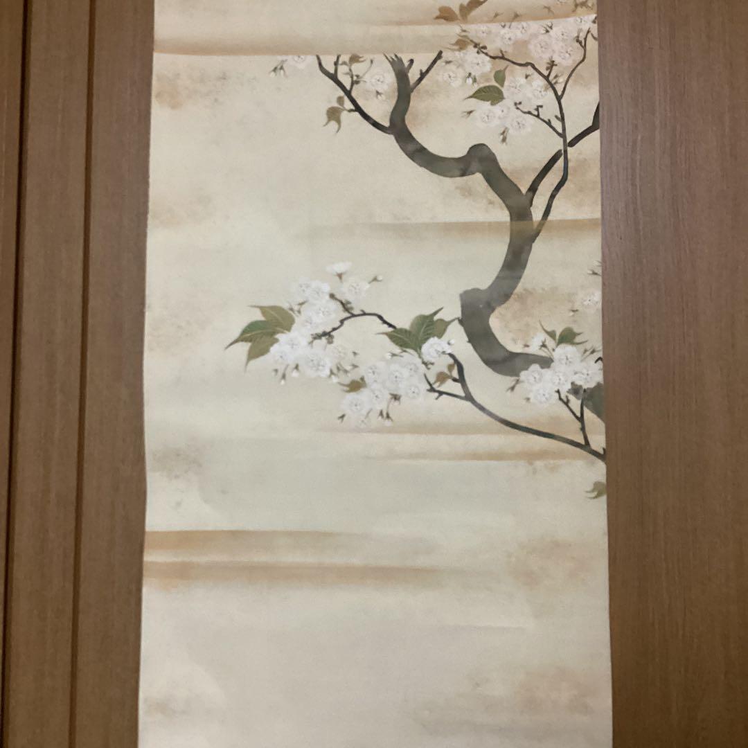 山元春挙　　花鳥図捲り　絹本彩色画　肉筆　落款印譜照合　箱付き　模写　115