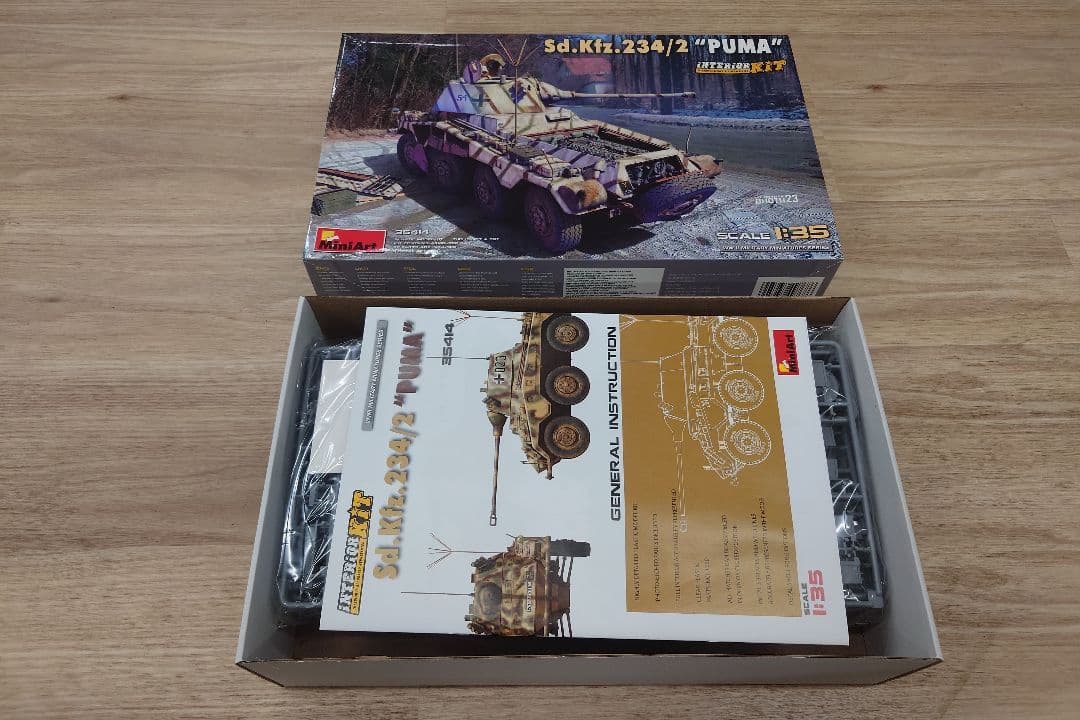 その他 MiniArt Sd.Kfz.234/2 'PUMA' 1/35