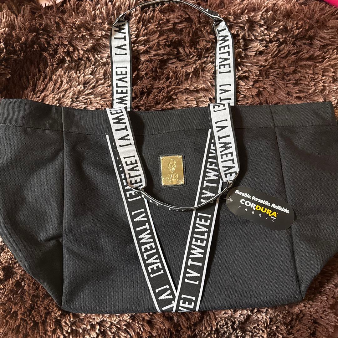 v twelve V12 ブラック トートバッグ