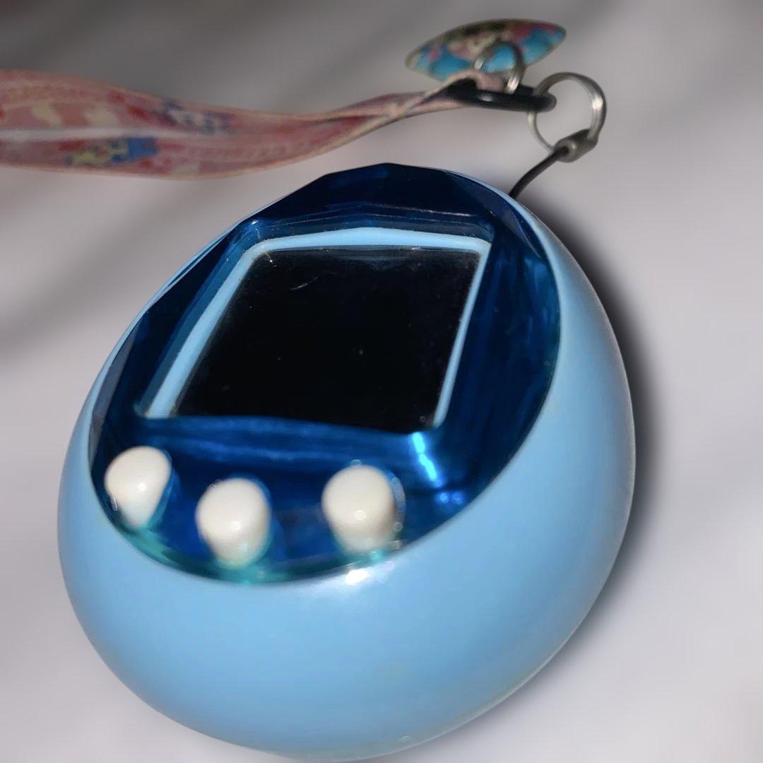 たまごっち Tamagotchi iD ブルー 本体　ストラップ 新品電池 付属