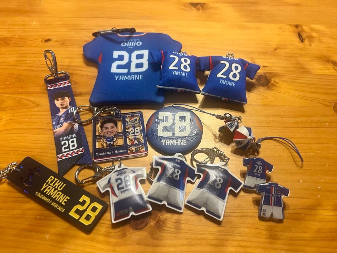 山根陸 横浜F・マリノス グッズまとめ売りセット（バラ売り不可）