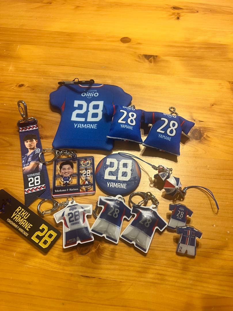 山根陸 横浜F・マリノス グッズまとめ売りセット（バラ売り不可）