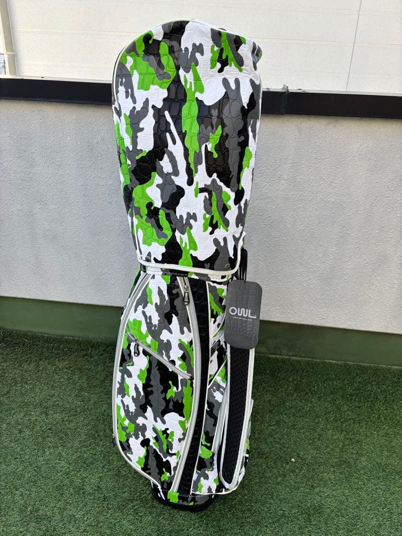 オウル　キャディバッグ　新品未使用　OUUL ゴルフバッグ　防水　迷彩　グリーン