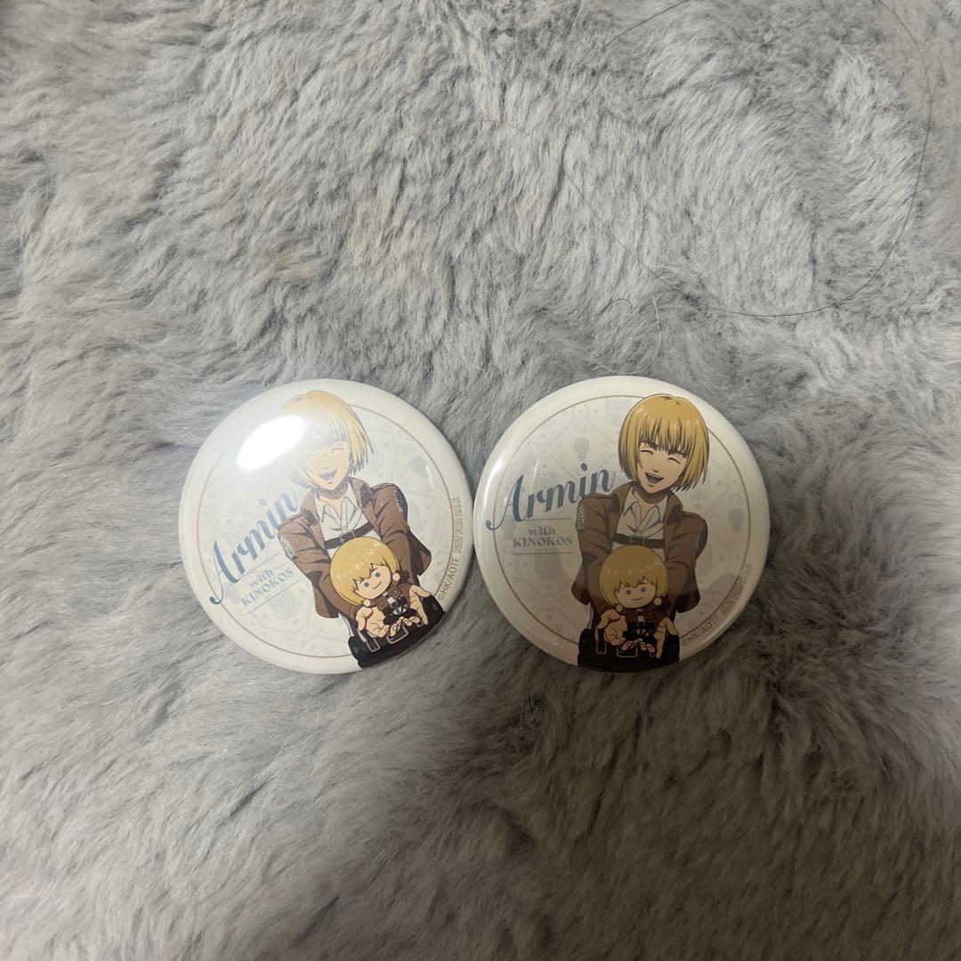 Anique 進撃の巨人　KINOKOSと一緒 缶バッジ アルミン