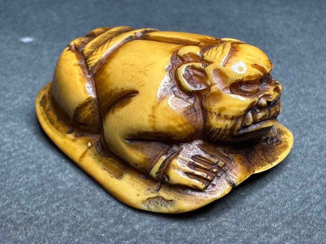 極上　鬼根付　天然素材　アンティーク　和彫　置物　骨董　飾り物　古美術品