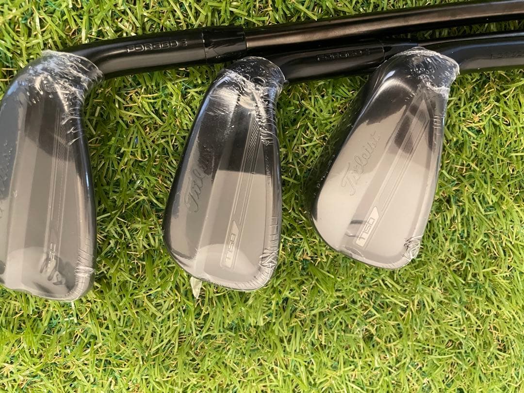 新品　タイトリスト T150 リミテッドエディション　ブラック　アイアン　6本