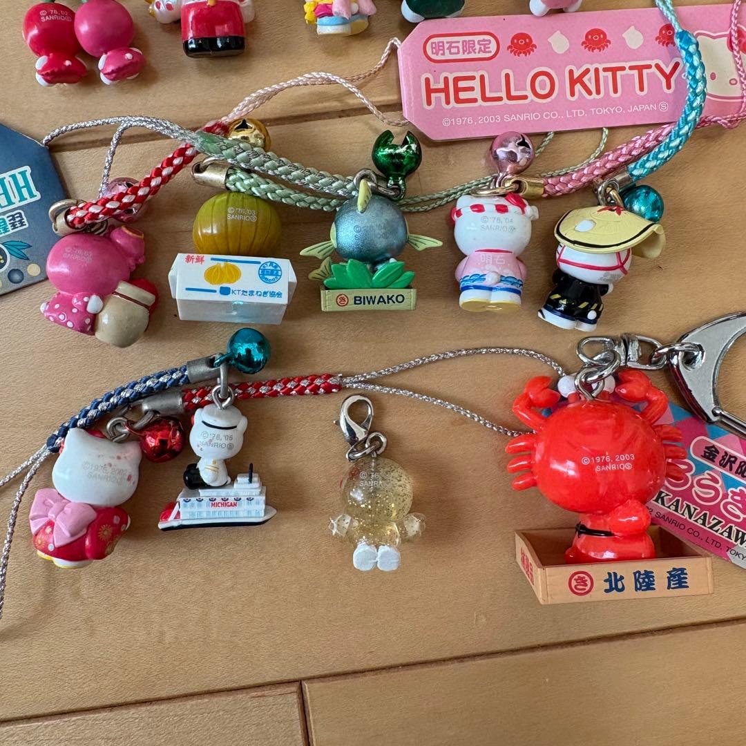 ご当地キティ ストラップ14個まとめ