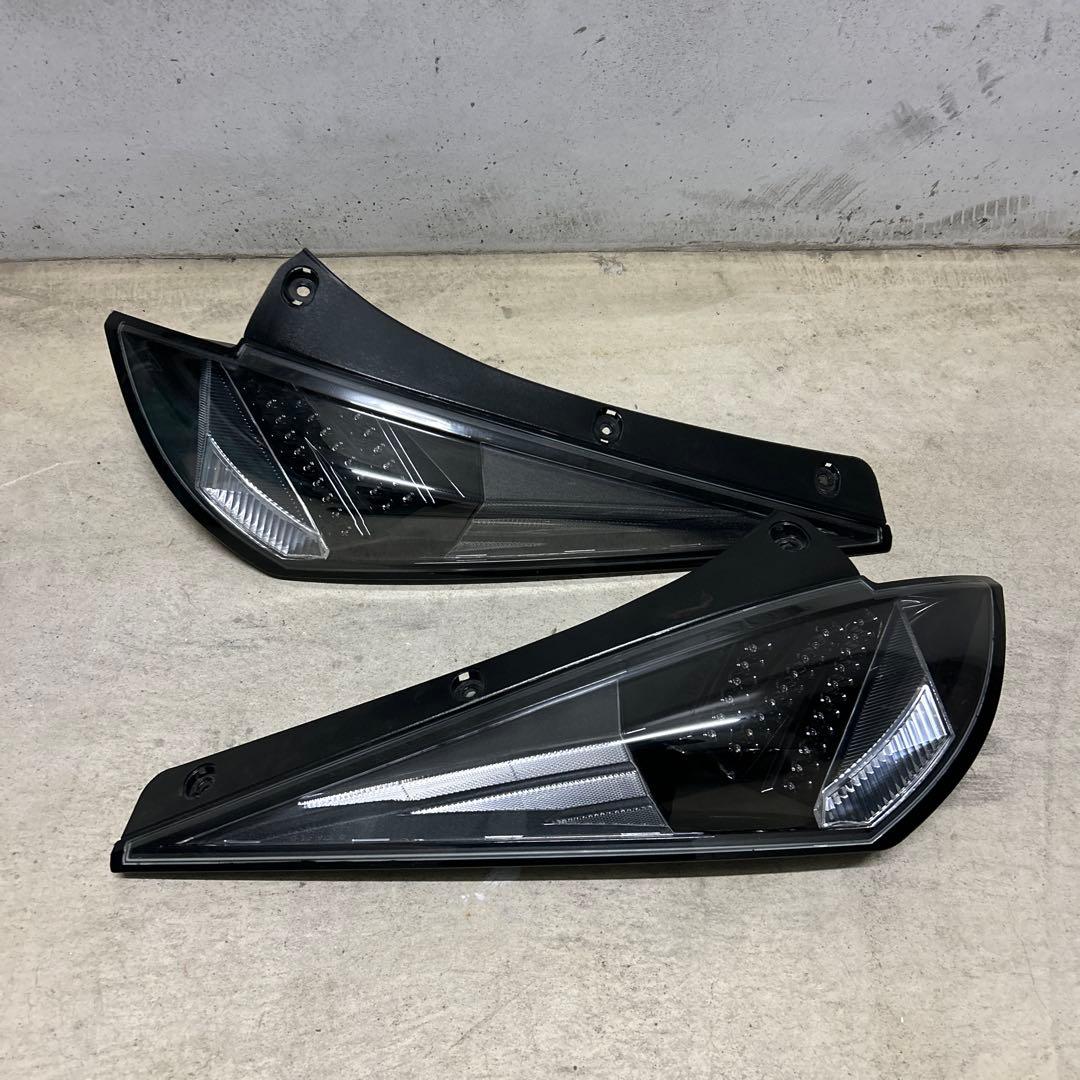 美品 フェアレディZ33 78works テールランプ