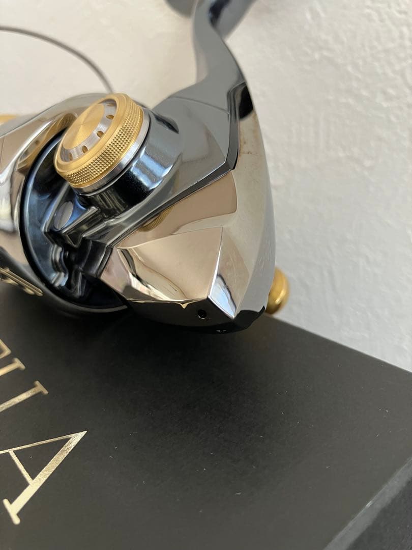 【極美品】SHIMANO STELLA C3000HG #10ステラ 2500