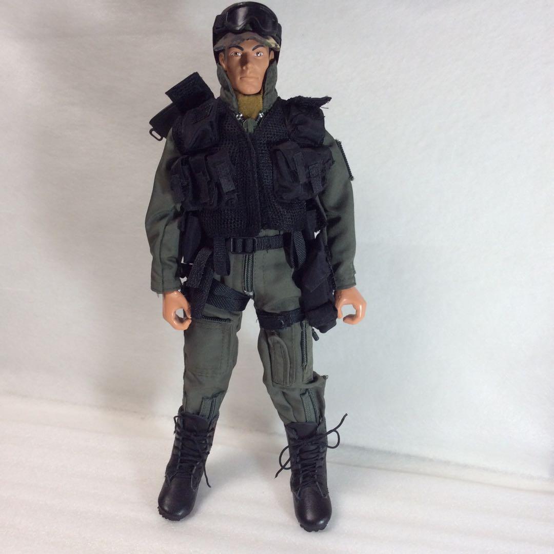 GI.ジョー フィギュア ライフル付き