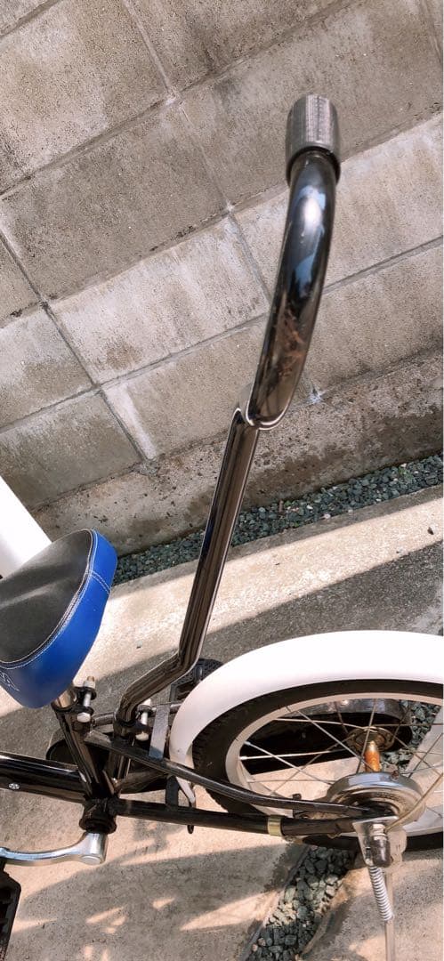 【美品】トイザらス限定品❣️補助輪&ヘルメット付き★トミカ/自転車★黒★16㌅★