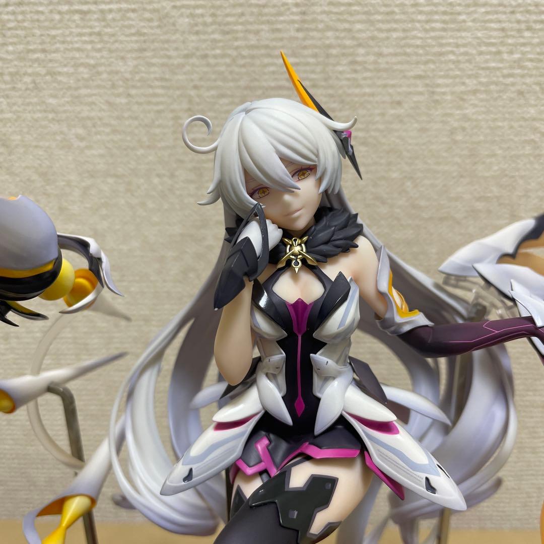 アルター　空の律者　キアナ　開封済み　フィギュア