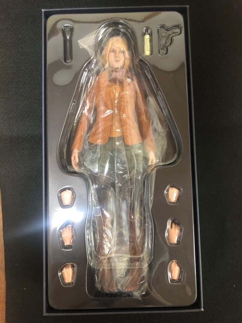 [美品]MTTOYS アシュリー　1/6 バイオハザード4