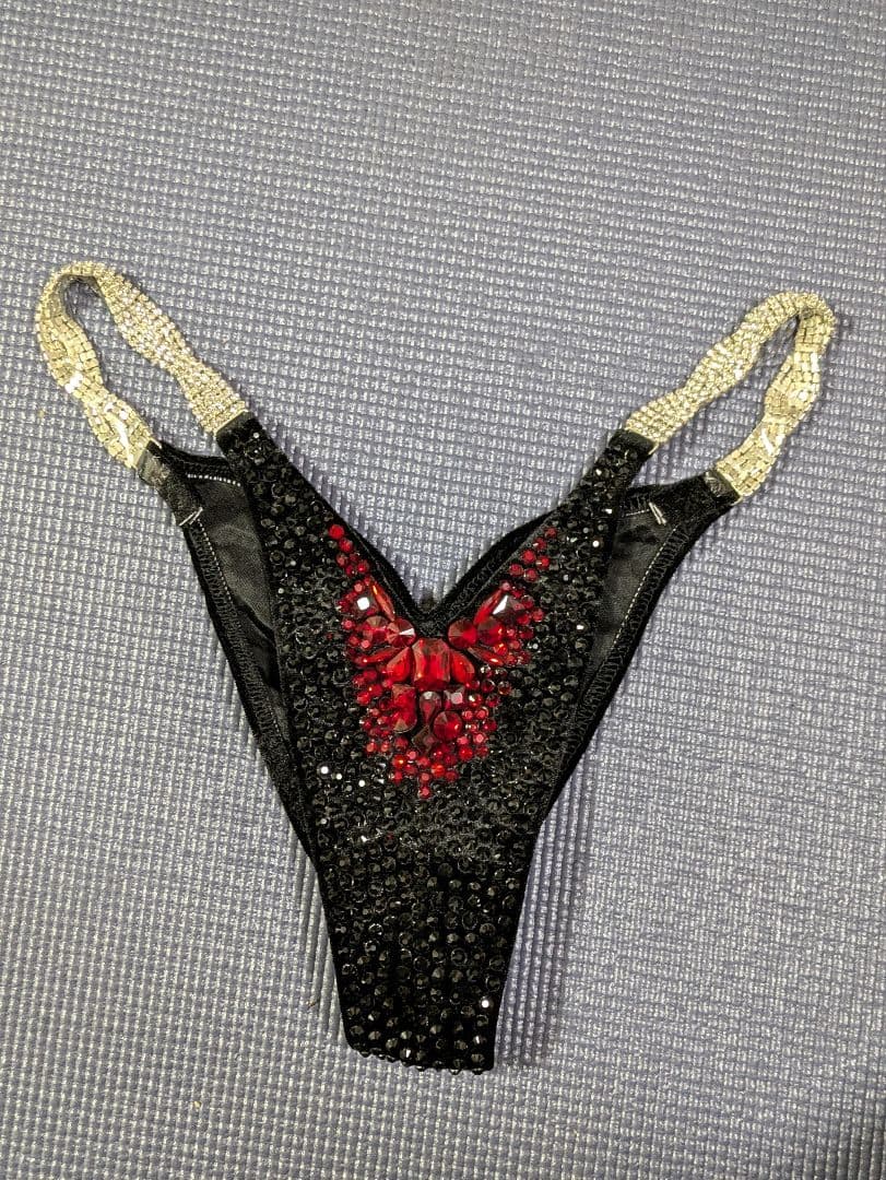 ボディフィットネス競技用コンテスト用ビキニ(黒・赤) APF JBBF等