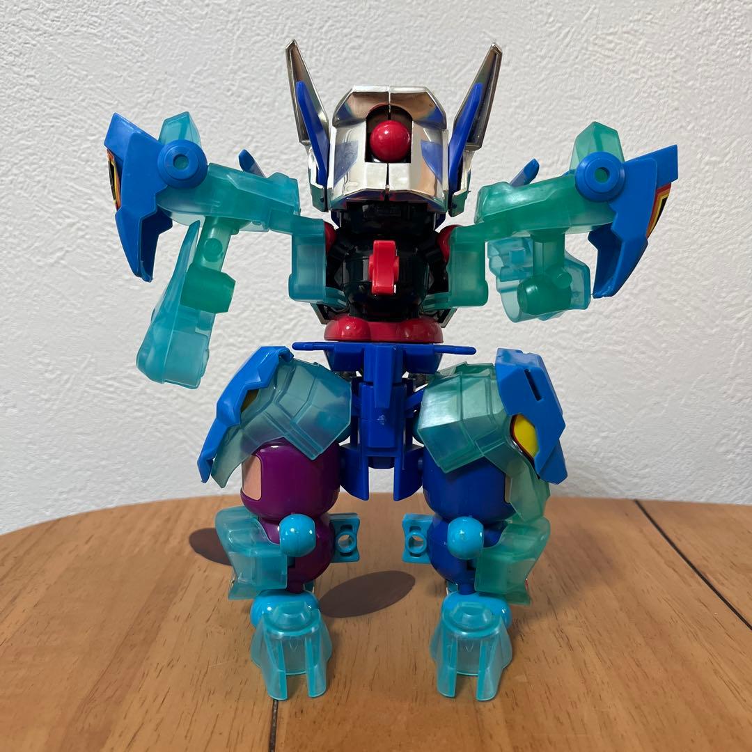 お*た様 ビーダマン？　3体合体ロボ