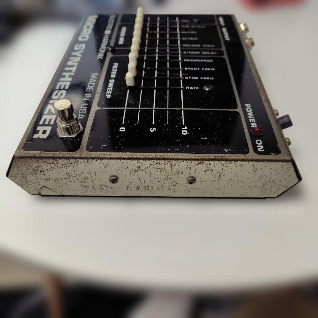 Electro-Harmonix Micro Synthesizerエレハモ