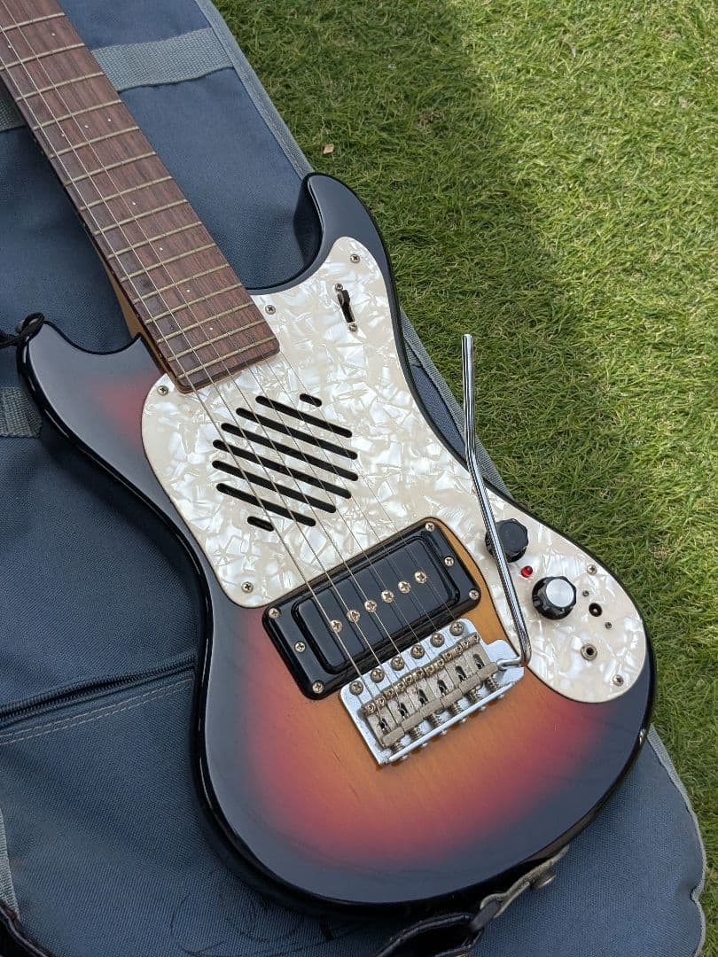 マリンライダー エレキギター サンバースト 動作OK アンプ内蔵ギター