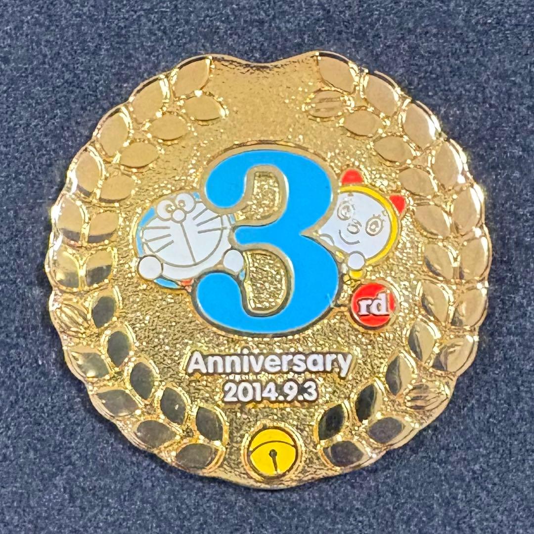 藤子・F・不二雄ミュージアム　限定　10周年記念　ピンズ　特別デザイン　全10種