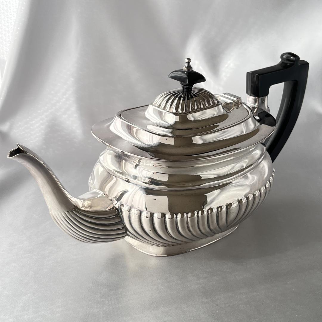 【J B Chatterley & Sons】 ハーフリブのティーセット 3点