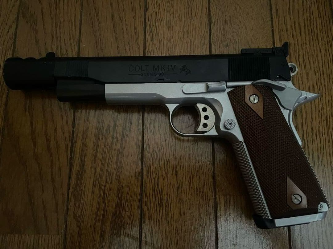 コルトM1911 MK Ⅳ 東京マルイエクストリーム　ガス エアガン　3点セット