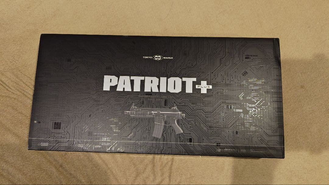 東京マルイ パトリオットプラス バッテリー、充電器付き