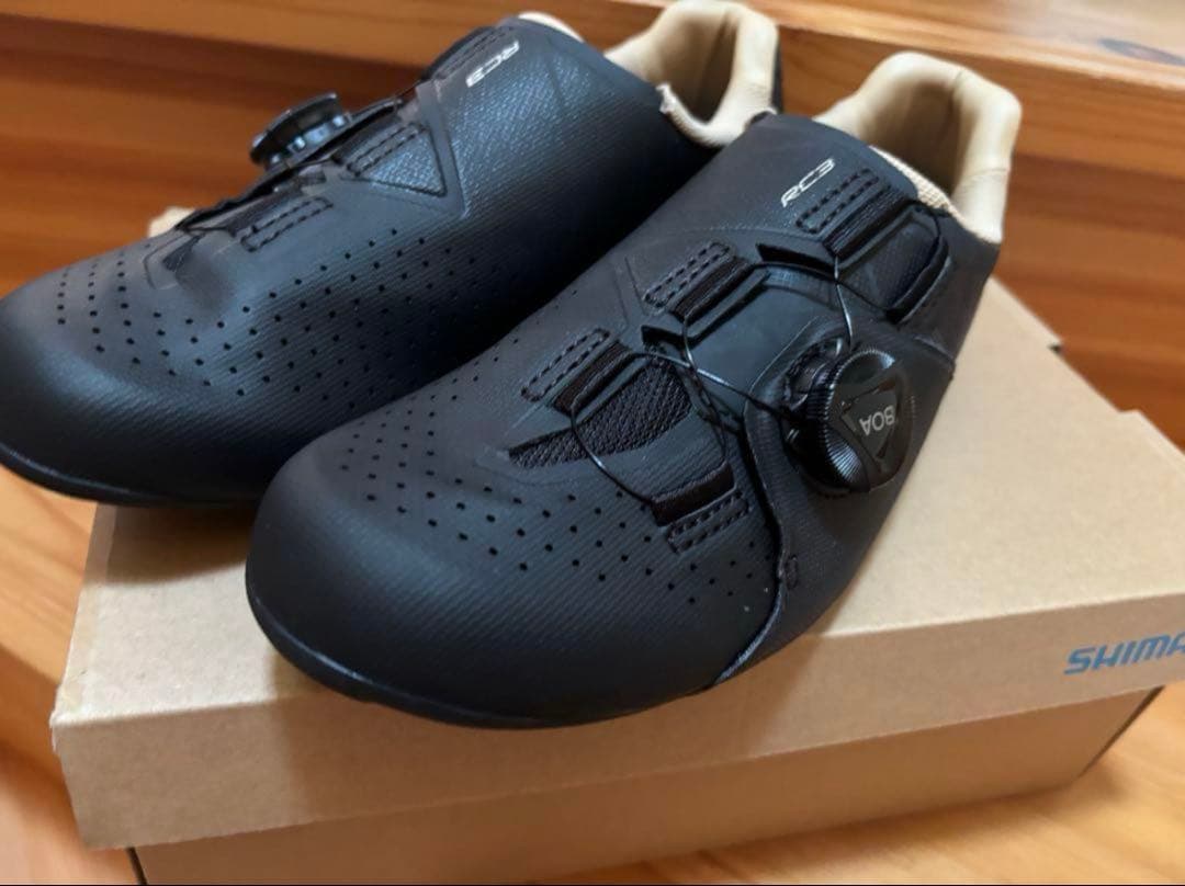 SHIMANO RC3 ワイド　25.2㎝　ブラック シューズ