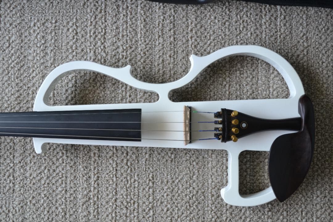 【極美品】サイレント エレキ バイオリン HVPV-30　ヘッドホン付き