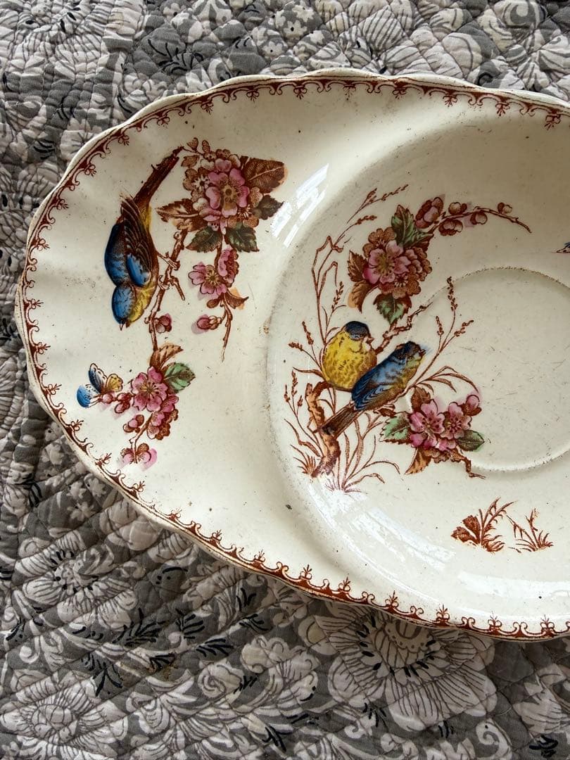 フランスアンティークリュネビィル窯のMesangeソーサーデザートプレート.b