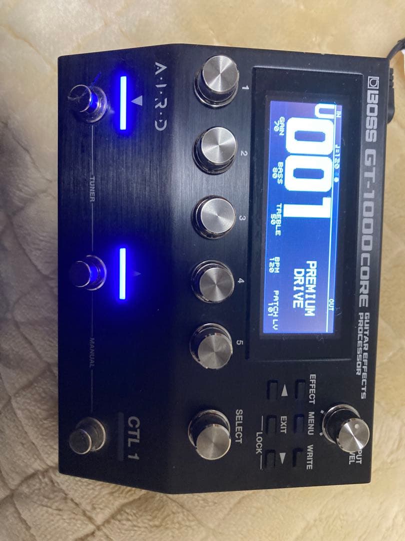 BOSS GT-1000CORE ギターエフェクター 箱と説明書付き