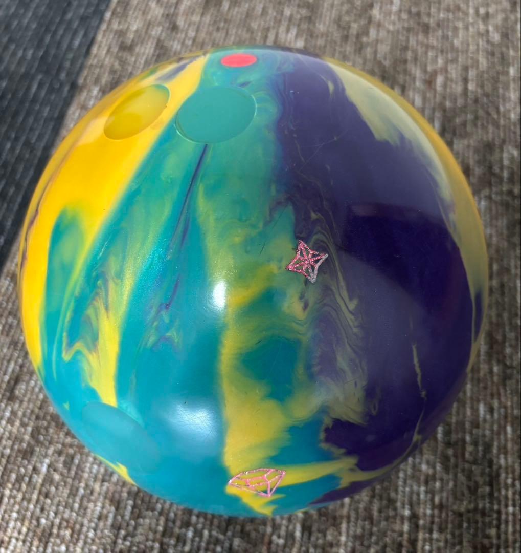 ボウリングボール　ストーム　エキゾチックジェム　15P 10G前後　プラグ済