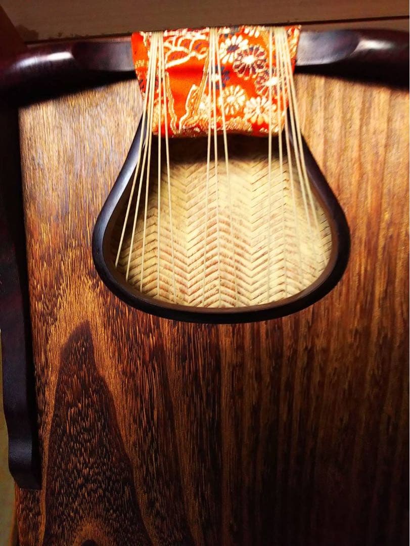 十三絃琴／40年以上物／付属品あり／和楽器