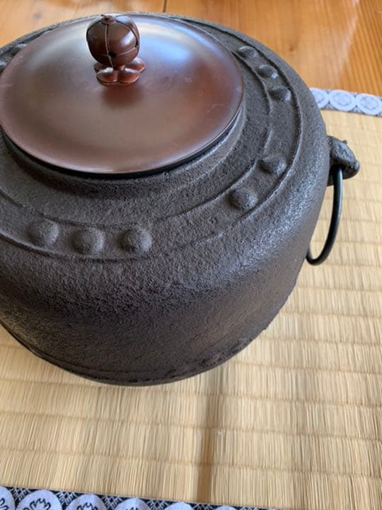 茶道具の鉄釜