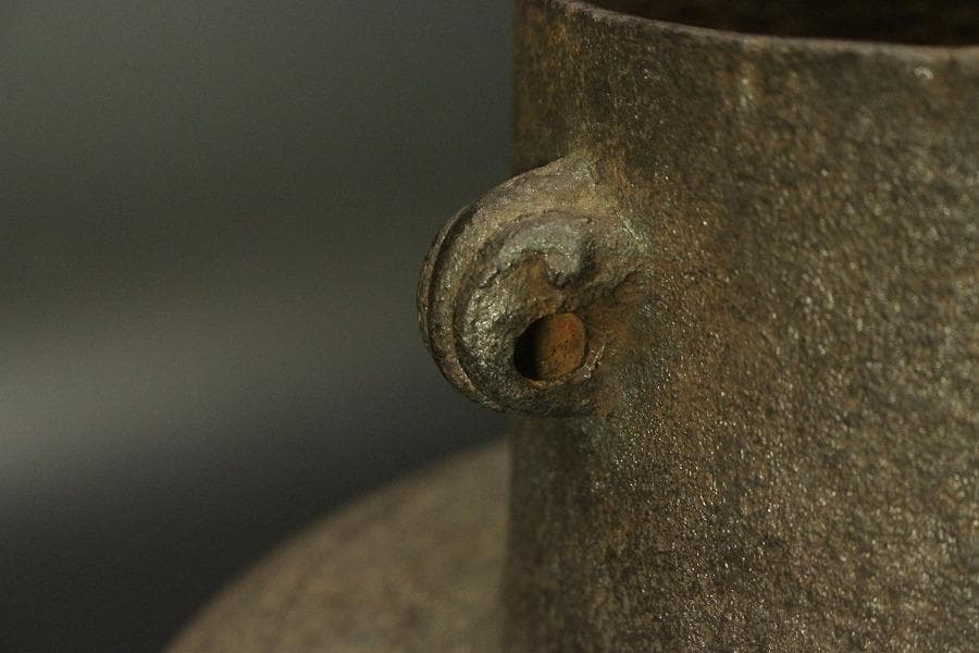 茶道具 大西清右衛門 作 車軸釜 時代物 銀摘み蓋 共箱(ZE573)