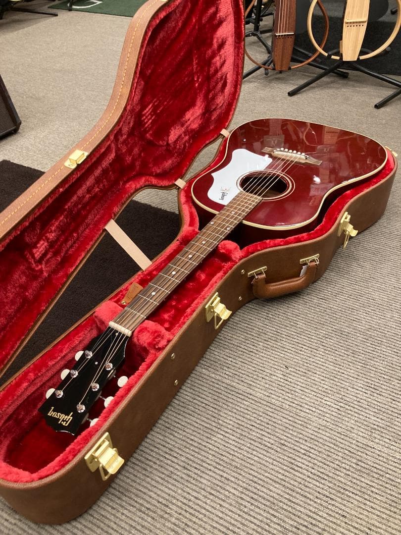 【J45_軽量】美品格安　ギブソンj-45 1960s ワインレッドカラー