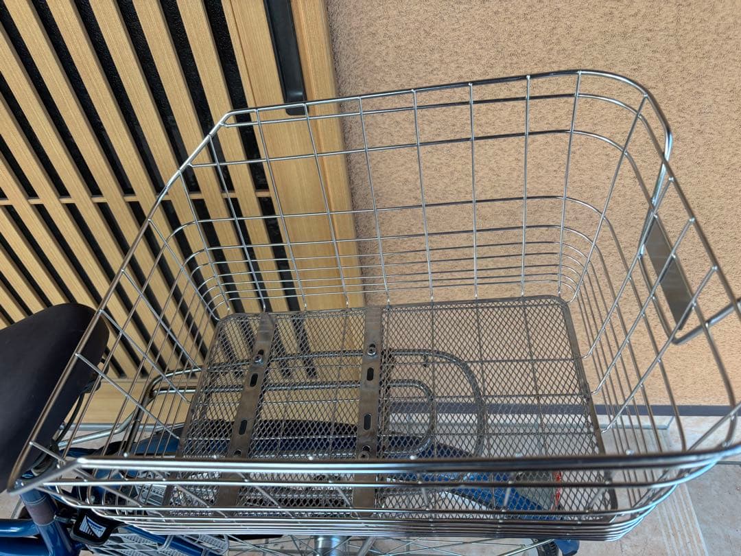 アサヒ購入シティサイクル 26インチ 内装2段変速 前後カゴ付き 自転車