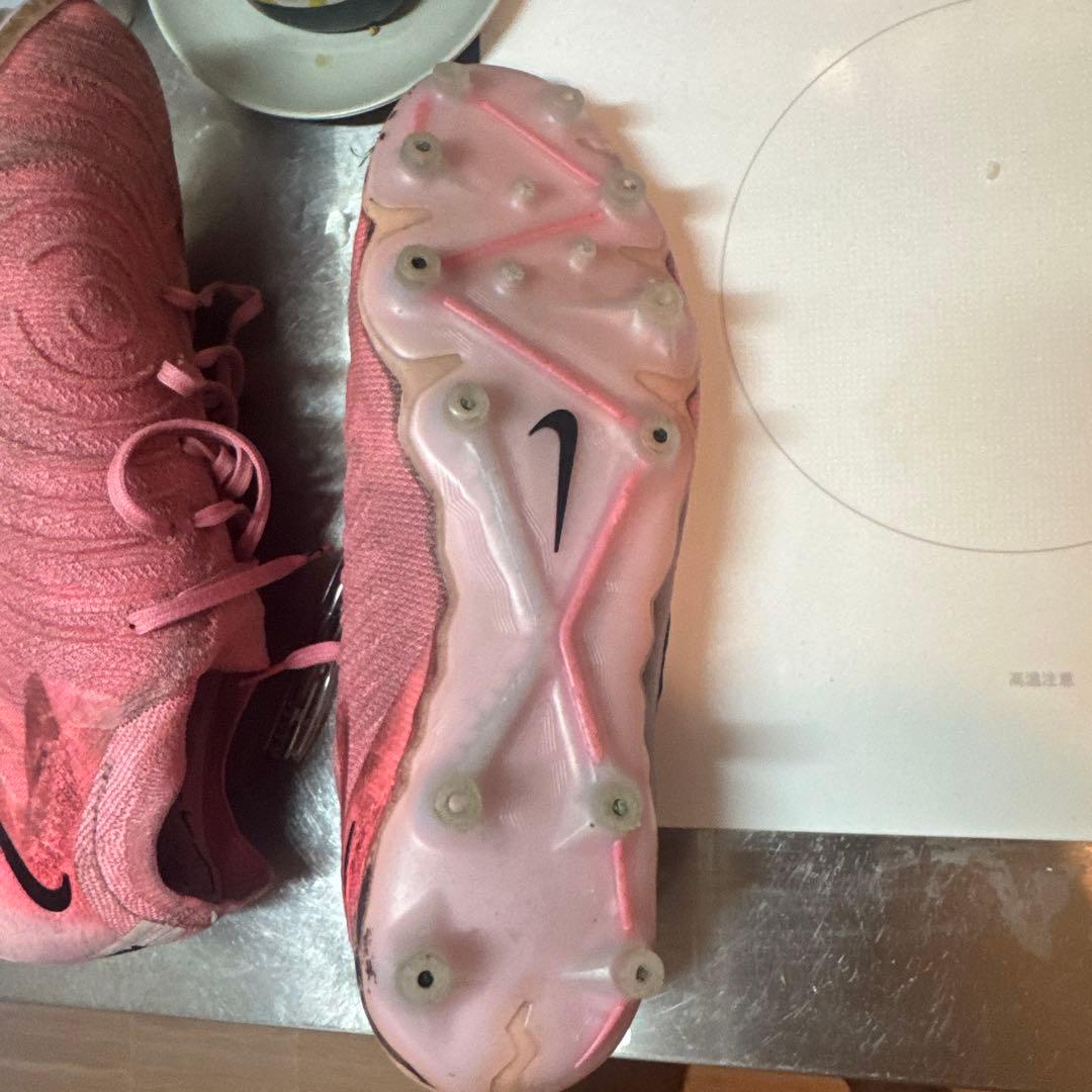 Nike ピンク サッカーシューズ スパイク PhantomGX2 AG